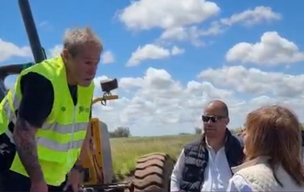 CON LAS MÁQUINAS EN MARCHA, LOS CAMINOS SE ABREN
